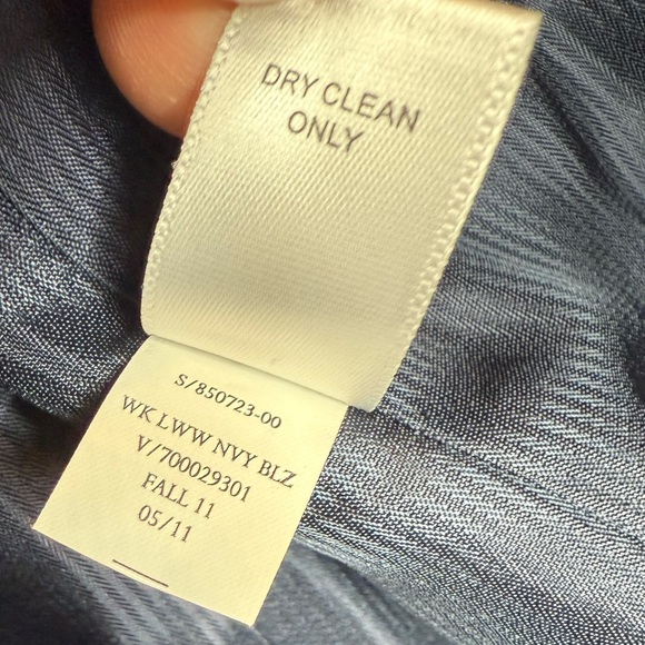 Banana Republic Women’s Navy Wool Blazer Button-front Classic Jacket W1145 Sz 10 - Picture 6 of 9